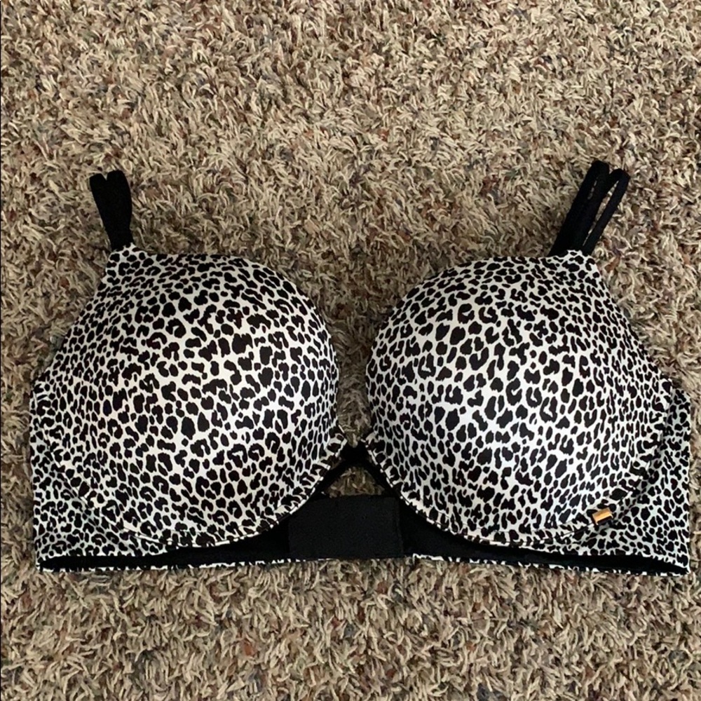 Victoria's Secret Black and White Leopard Print Bra